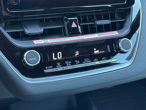 Certified 2026 Toyota Corolla SE FWD image 19