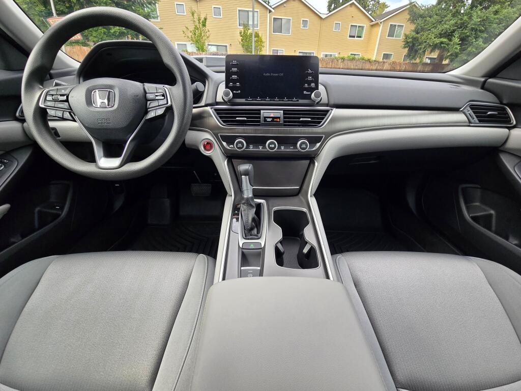 Used 2020 Honda Accord LX image 2