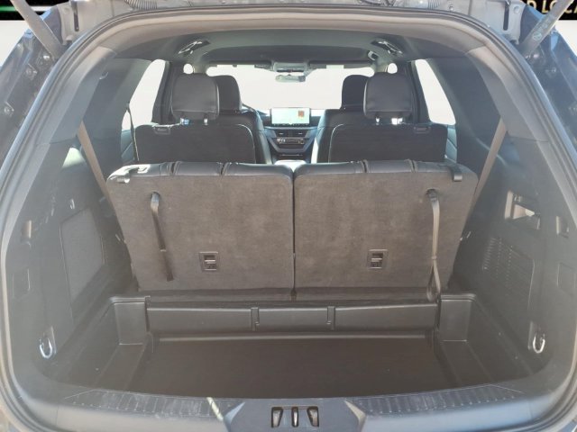 Used 2025 Ford Explorer ST-Line AWD/4WD image 29
