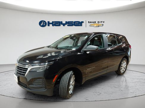 Certified 2022 Chevrolet Equinox LS AWD/4WD image 3