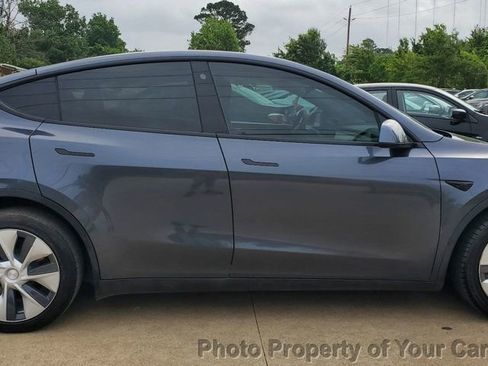 Used 2023 Tesla Model Y Long Range AWD/4WD image 7
