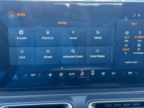 Used 2025 Ford Mustang Premium RWD image 25