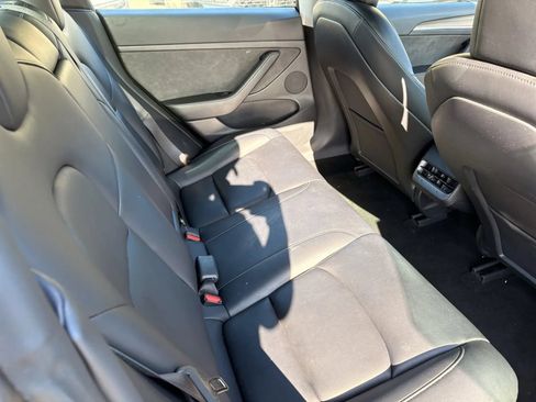 Used 2022 Tesla Model 3 Standard Range RWD image 7