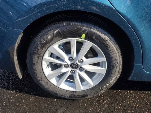 New 2026 Toyota Camry LE image 5