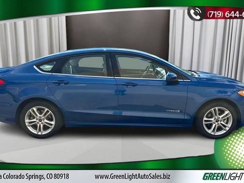 Used 2018 Ford Fusion S FWD image 5