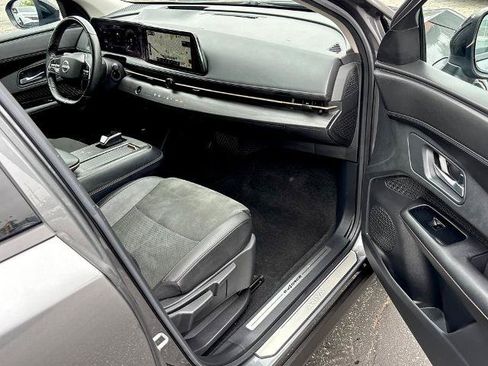 Certified 2024 Nissan Ariya AWD image 27