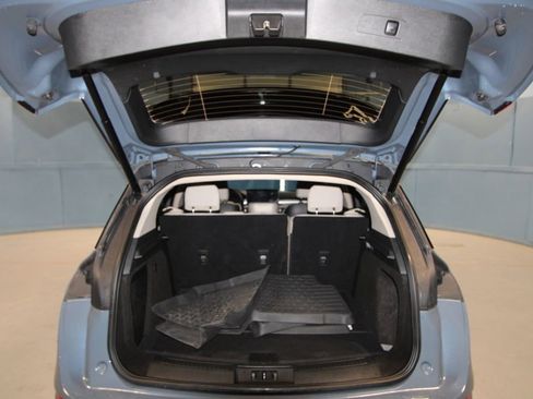 Used 2025 Lincoln Corsair FWD image 37