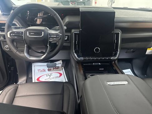 New 2026 GMC Yukon Denali RWD image 14
