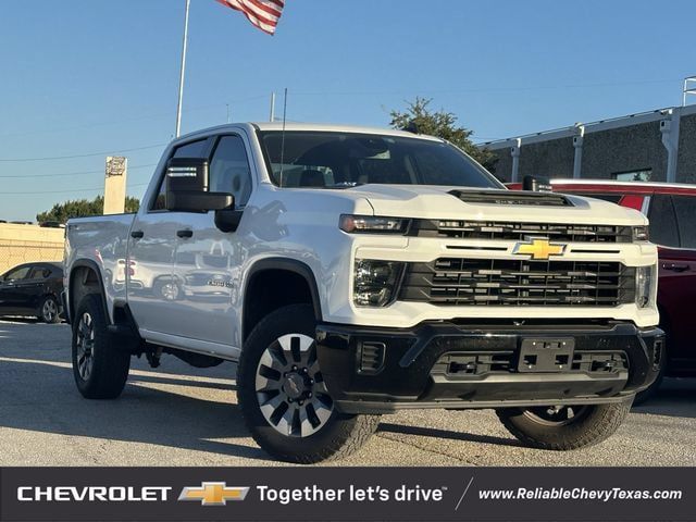 Used 2024 Chevrolet Silverado 2500 Custom w/ Custom Value Package AWD/4WD image 2