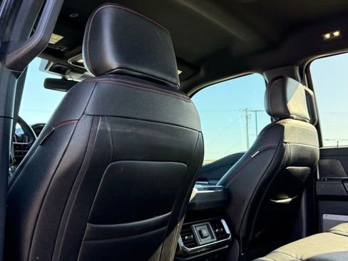 Used 2022 Ford F150 XLT w/ Equipment Group 302A High image 17