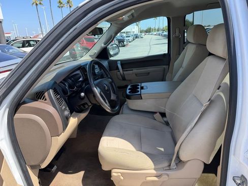 Used 2013 Chevrolet Silverado 1500 2WD Crew Cab Hybrid image 4