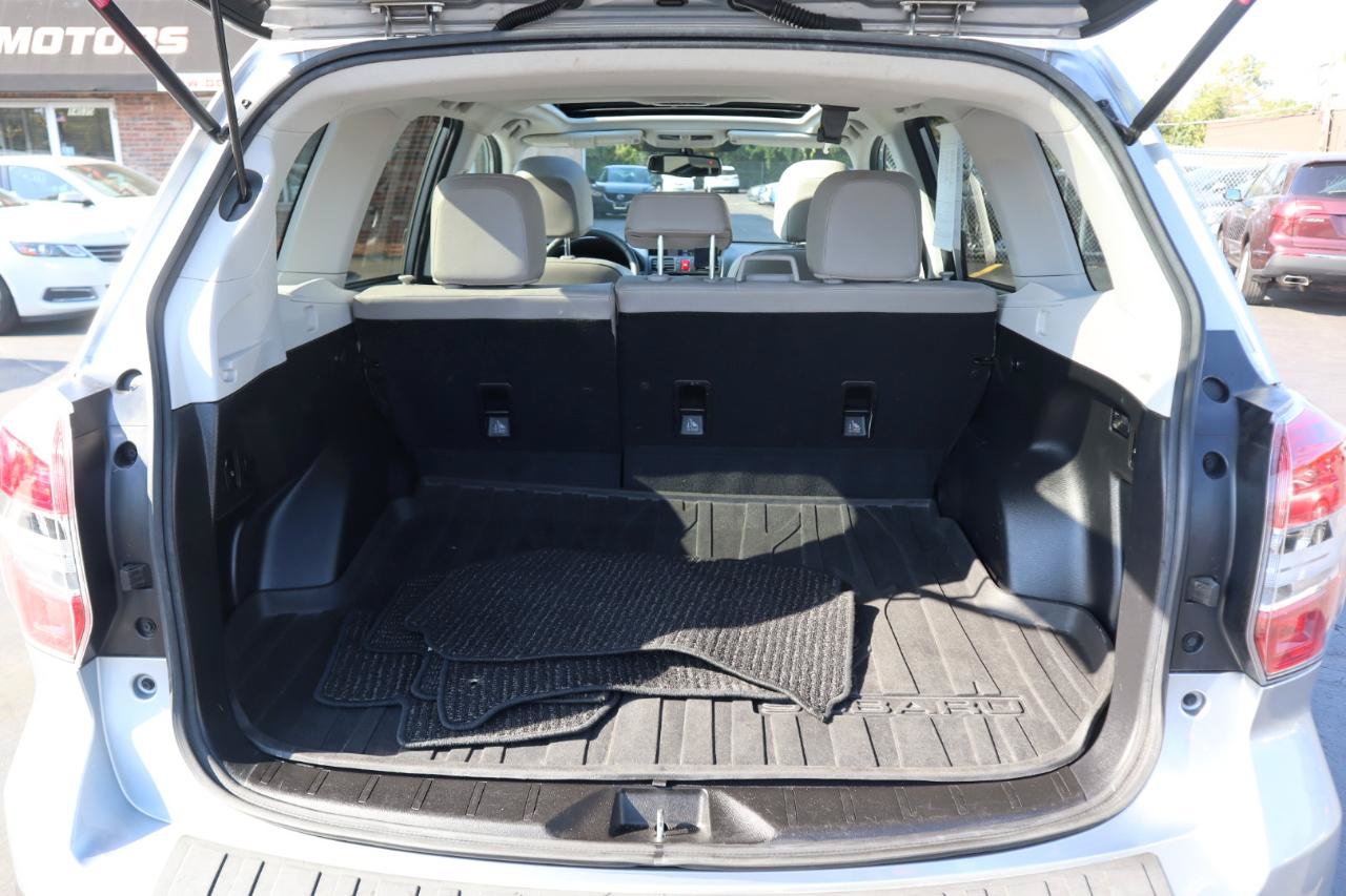 Used 2014 Subaru Forester 2.5i Touring w/ Popular Package #1 AWD/4WD image 14