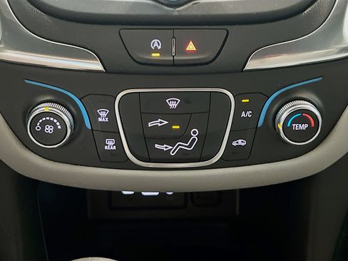 Used 2024 Chevrolet Equinox LS w/ Sport Edition image 11