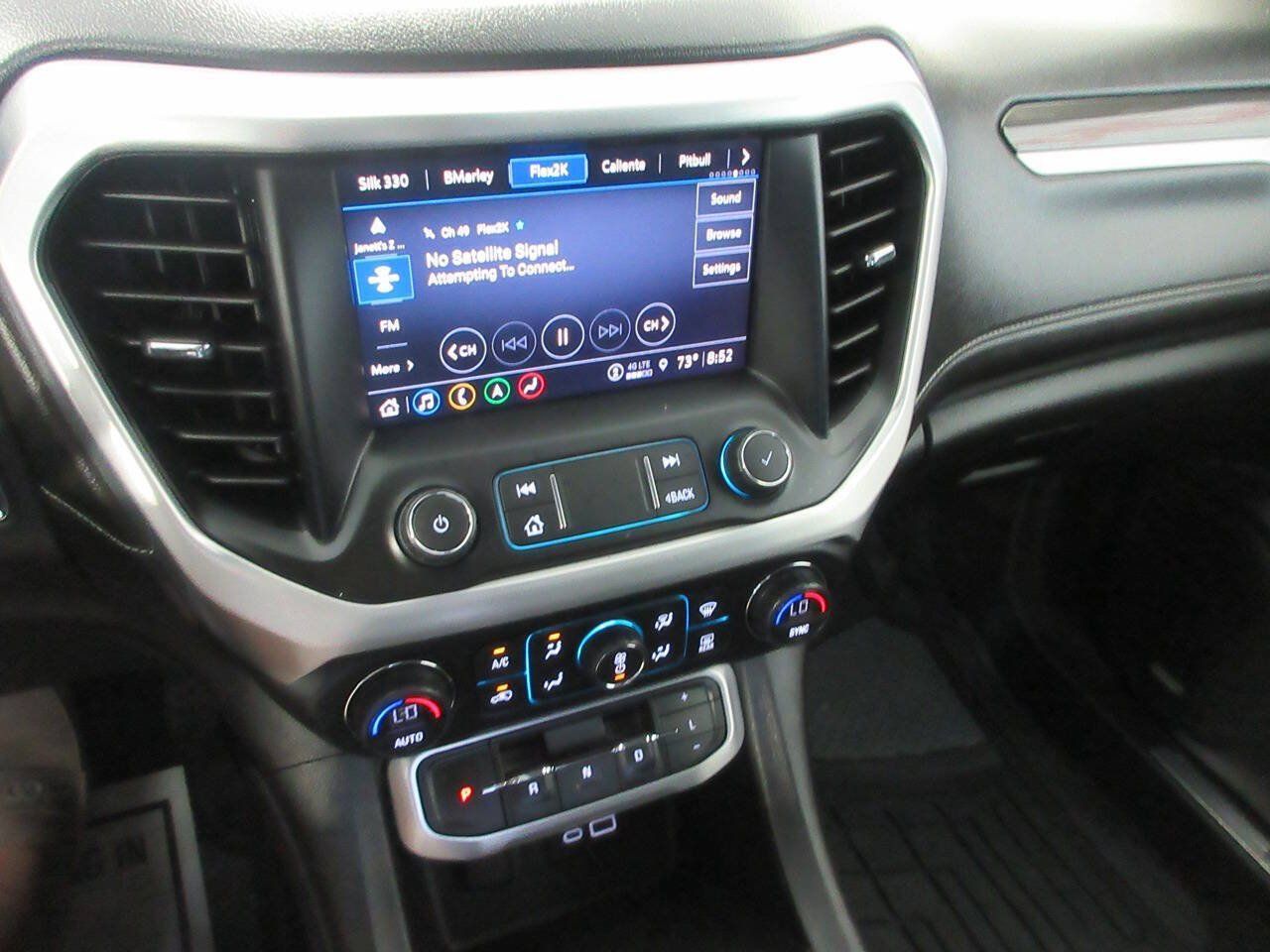 Used 2021 GMC Acadia SLT AWD/4WD image 35