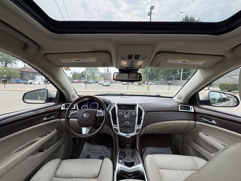 Used 2011 Cadillac SRX Luxury FWD image 32