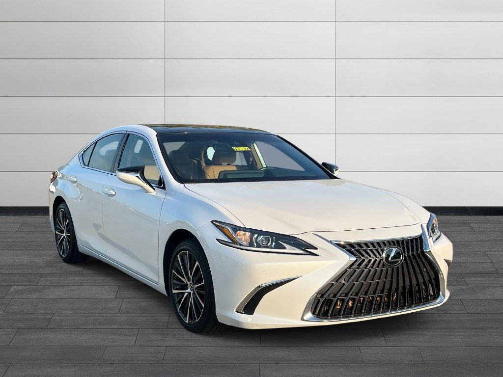 Used 2023 Lexus ES 350 w/ Premium Package FWD image 7