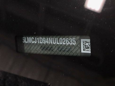 Used 2022 Lincoln Corsair AWD w/ Premium Package image 34