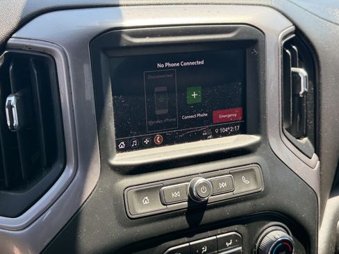 Used 2022 Chevrolet Silverado 1500 Custom RWD image 19