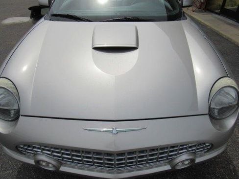 Used 2005 Ford Thunderbird Deluxe RWD image 4