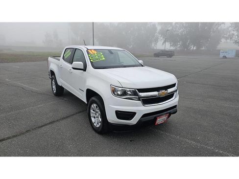 Used 2016 Chevrolet Colorado LT image 1
