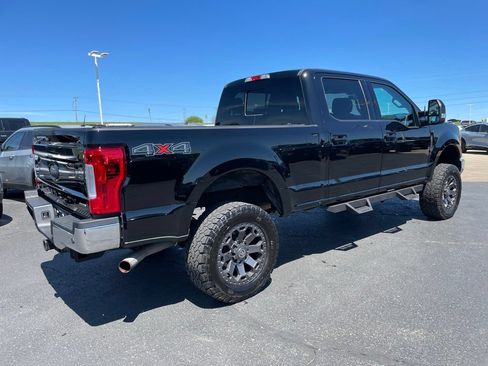 Used 2017 Ford F250 Lariat w/ Snow Plow Prep Package AWD/4WD image 4
