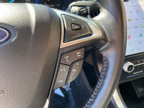 Certified 2023 Ford Edge SEL image 26