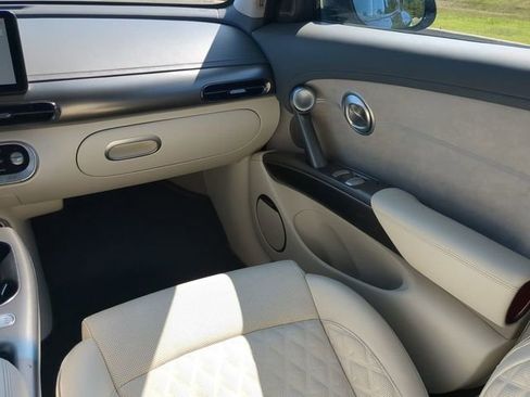 Used 2023 Genesis GV60 Performance AWD/4WD image 16
