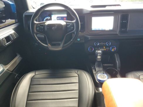 Used 2022 Ford Bronco Outer Banks AWD/4WD image 14