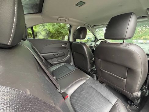 Used 2017 Chevrolet Sonic Premier image 18