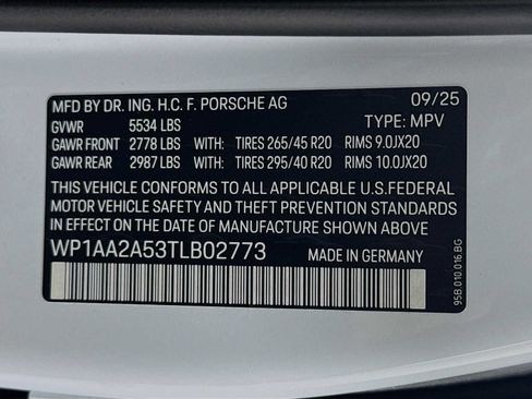 New 2026 Porsche Macan image 34