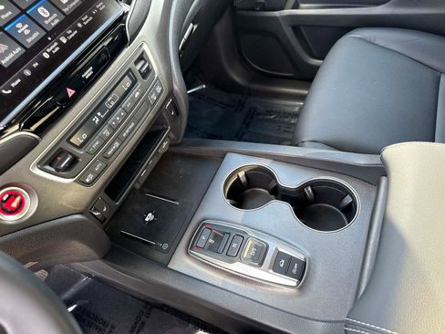 Certified 2025 Honda Ridgeline RTL image 28