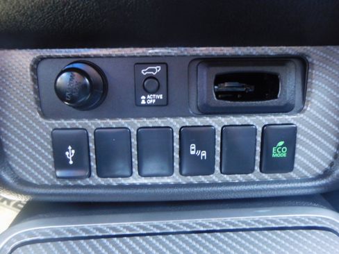 Used 2022 Mitsubishi Outlander SEL image 25