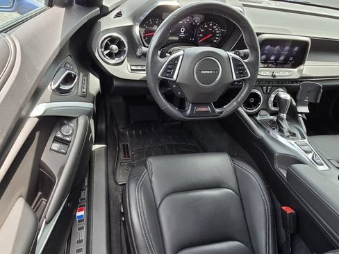 Certified 2020 Chevrolet Camaro SS RWD image 11