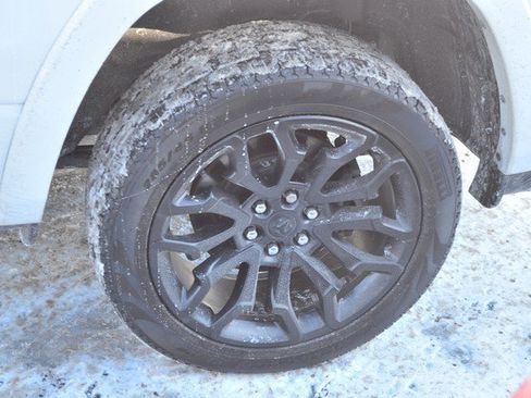 Used 2025 RAM 1500 Limited image 12