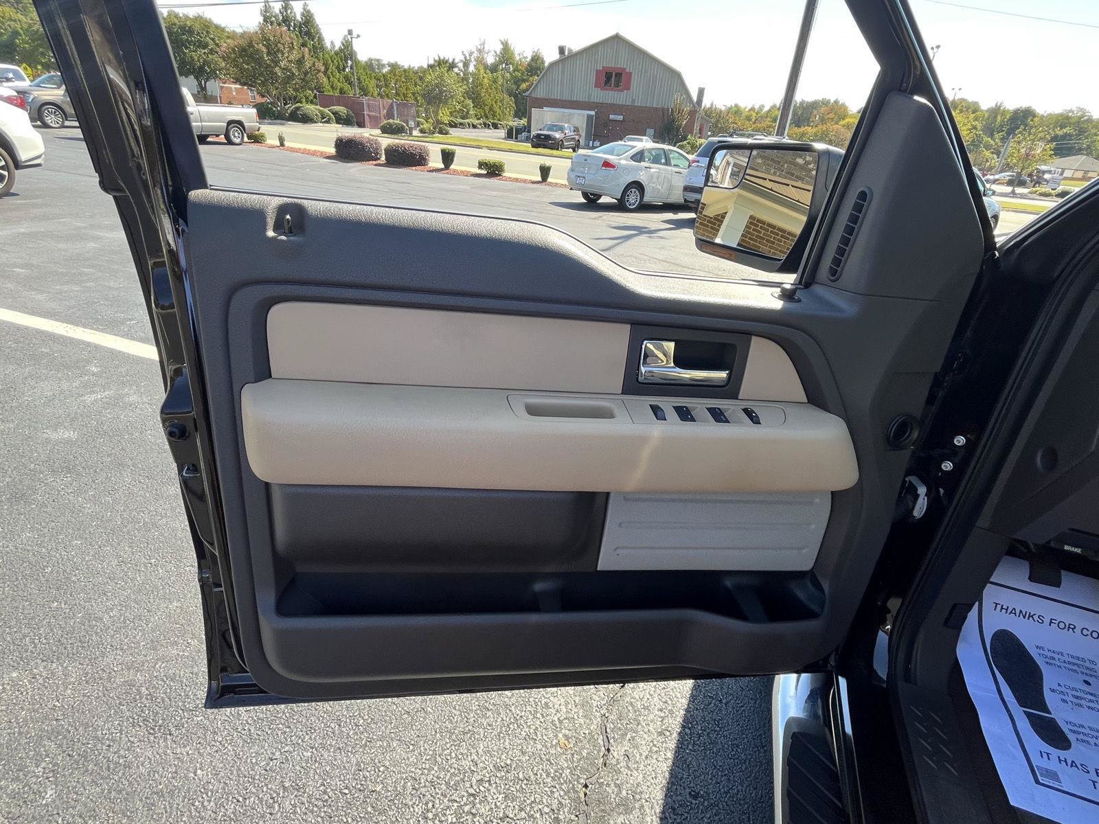 Used 2013 Ford F150 XLT w/ Luxury Equipment Group RWD image 29