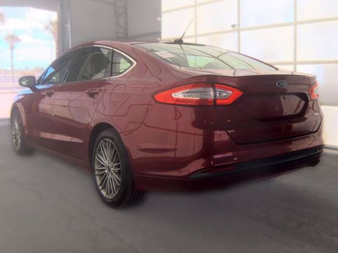 Used 2013 Ford Fusion SE FWD image 6