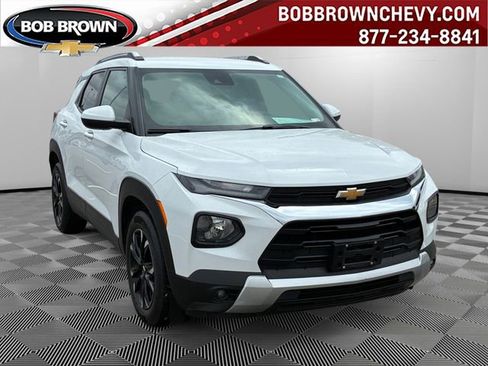Used 2023 Chevrolet TrailBlazer LT FWD image 1