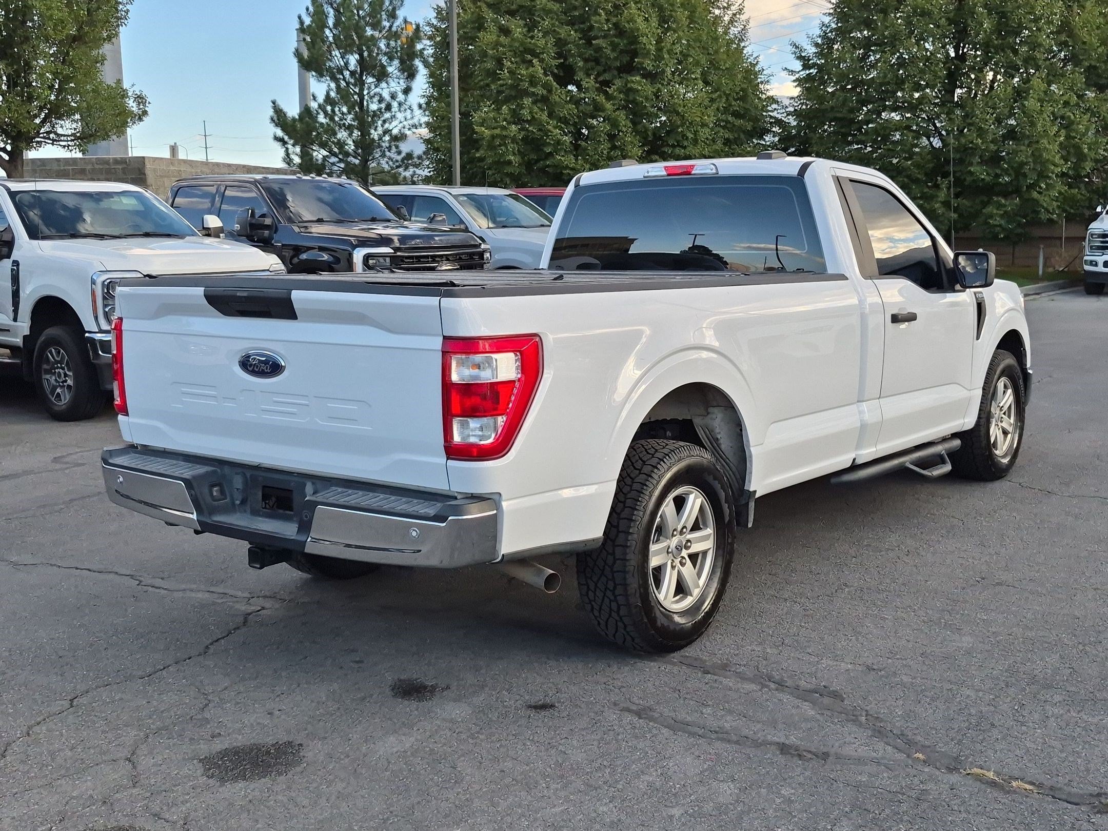 Used 2022 Ford F150 XL w/ Equipment Group 101A High RWD image 3