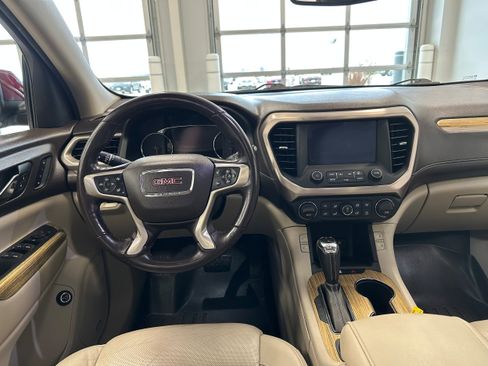 Used 2018 GMC Acadia Denali w/ Technology Package image 20