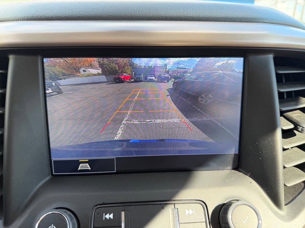 Used 2023 GMC Acadia Denali AWD/4WD image 32