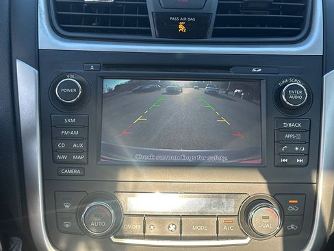 Used 2016 Nissan Altima 2.5 SL w/ 2.5 Technology Package image 28