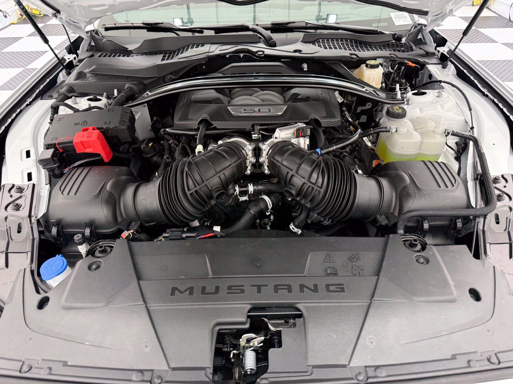 New 2026 Ford Mustang GT Premium w/ GT Performance Package RWD image 9