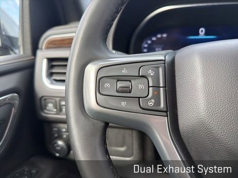 Used 2023 Chevrolet Suburban Premier image 45