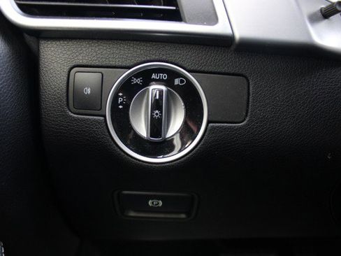 Used 2014 Mercedes-Benz ML 350 2WD w/ Premium 1 Package image 28