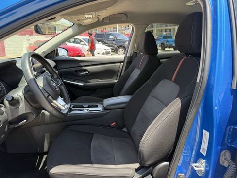 Used 2023 Nissan Sentra SR w/ Electronics Package FWD image 25