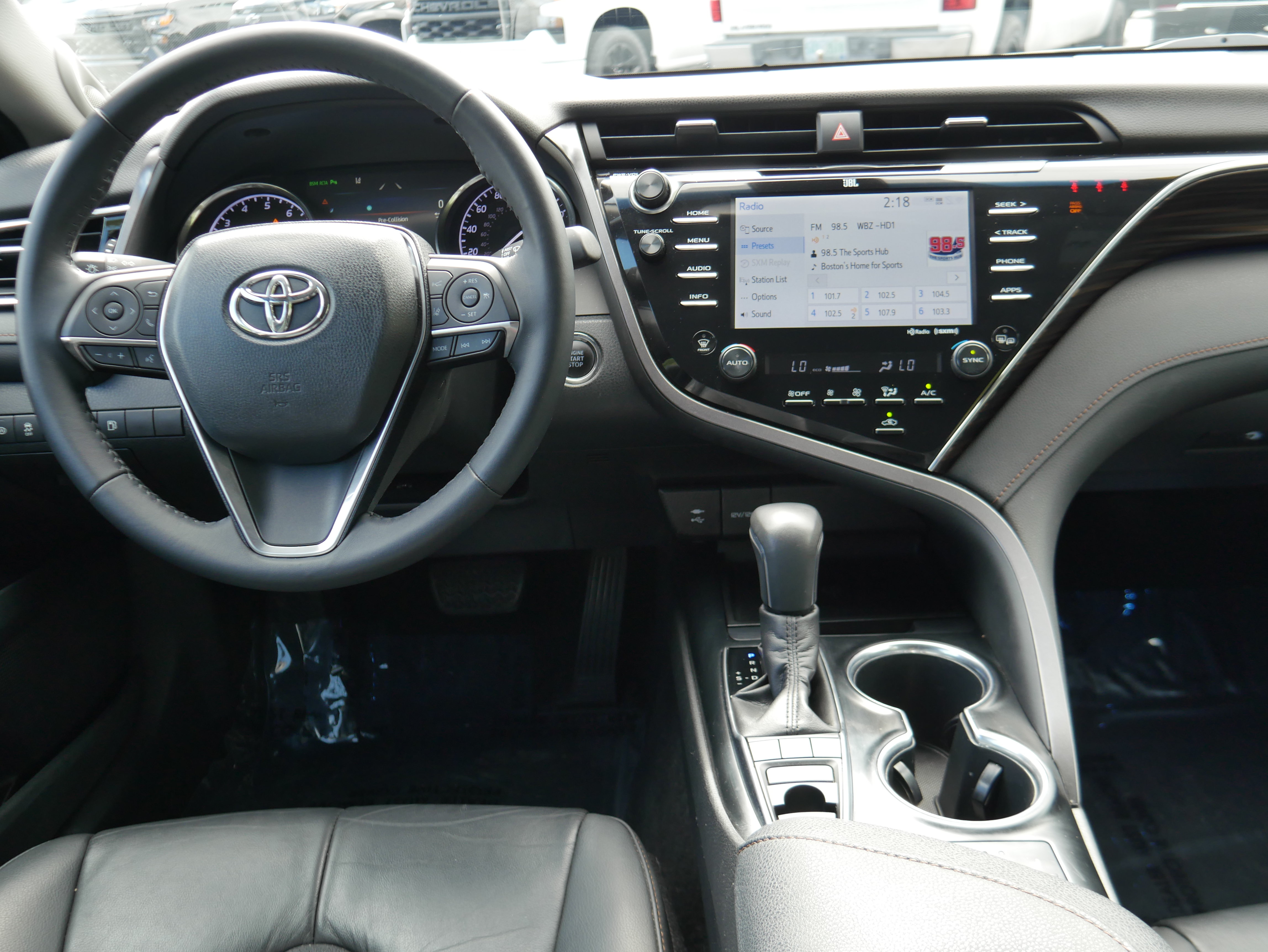 Used 2018 Toyota Camry XLE w/ Audio Package FWD image 16