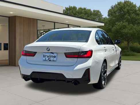 New 2026 BMW 330i Sedan w/ M Sport Package RWD image 9
