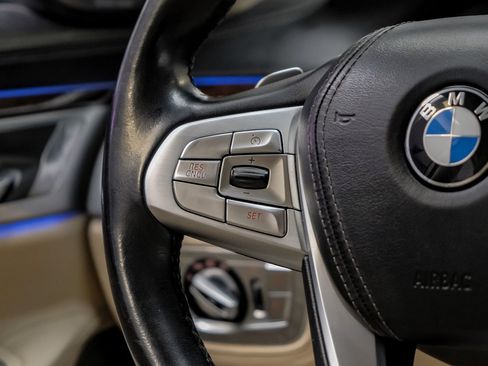 Used 2016 BMW 740i w/ Executive Package image 20