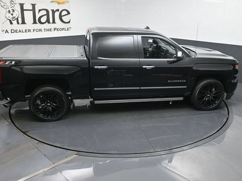 Used 2018 Chevrolet Silverado 1500 LTZ Z71 w/ LTZ Plus Package AWD/4WD image 39