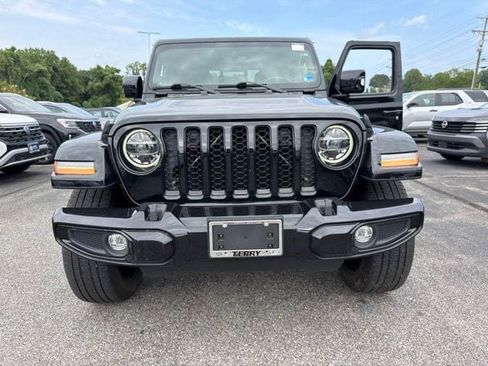 Used 2022 Jeep Gladiator Overland AWD/4WD image 32